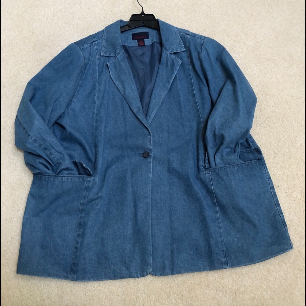 Denim & Co. denim blazer.